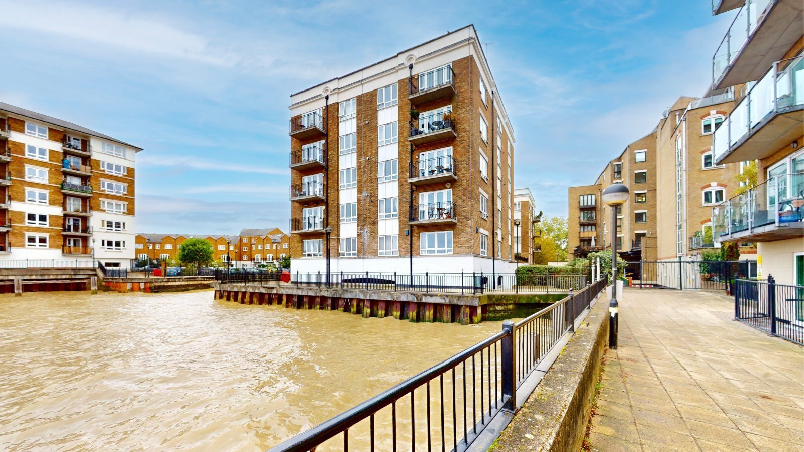 Leeside Court, 169 Rotherhithe Street, London, SE16 Image 15