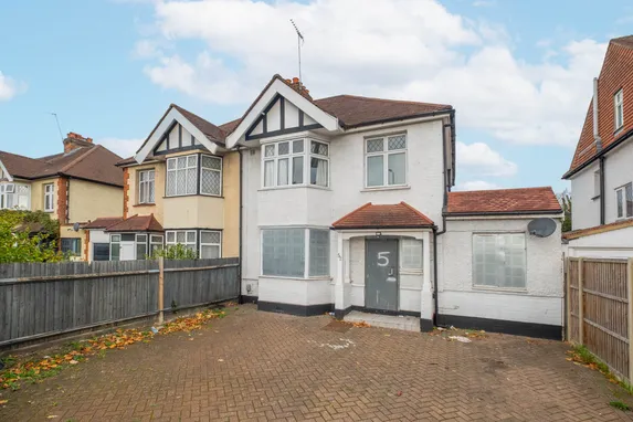 Upper Brighton Road, Surbiton, KT6