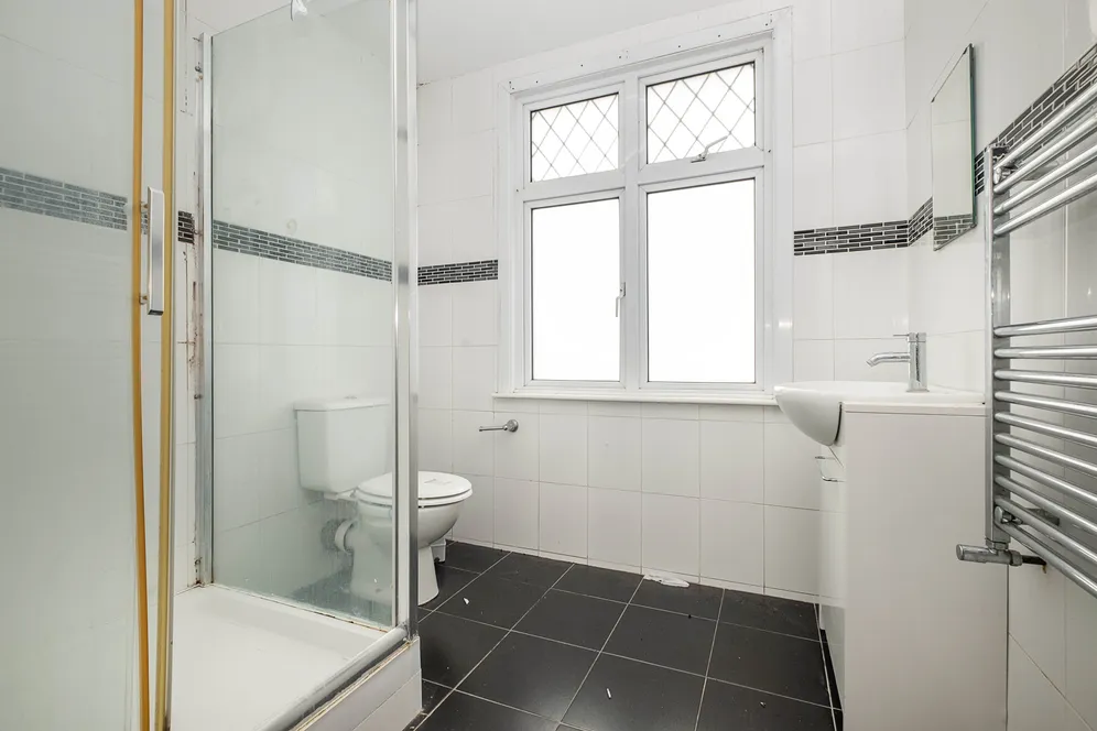 Upper Brighton Road, Surbiton, KT6 photo 6