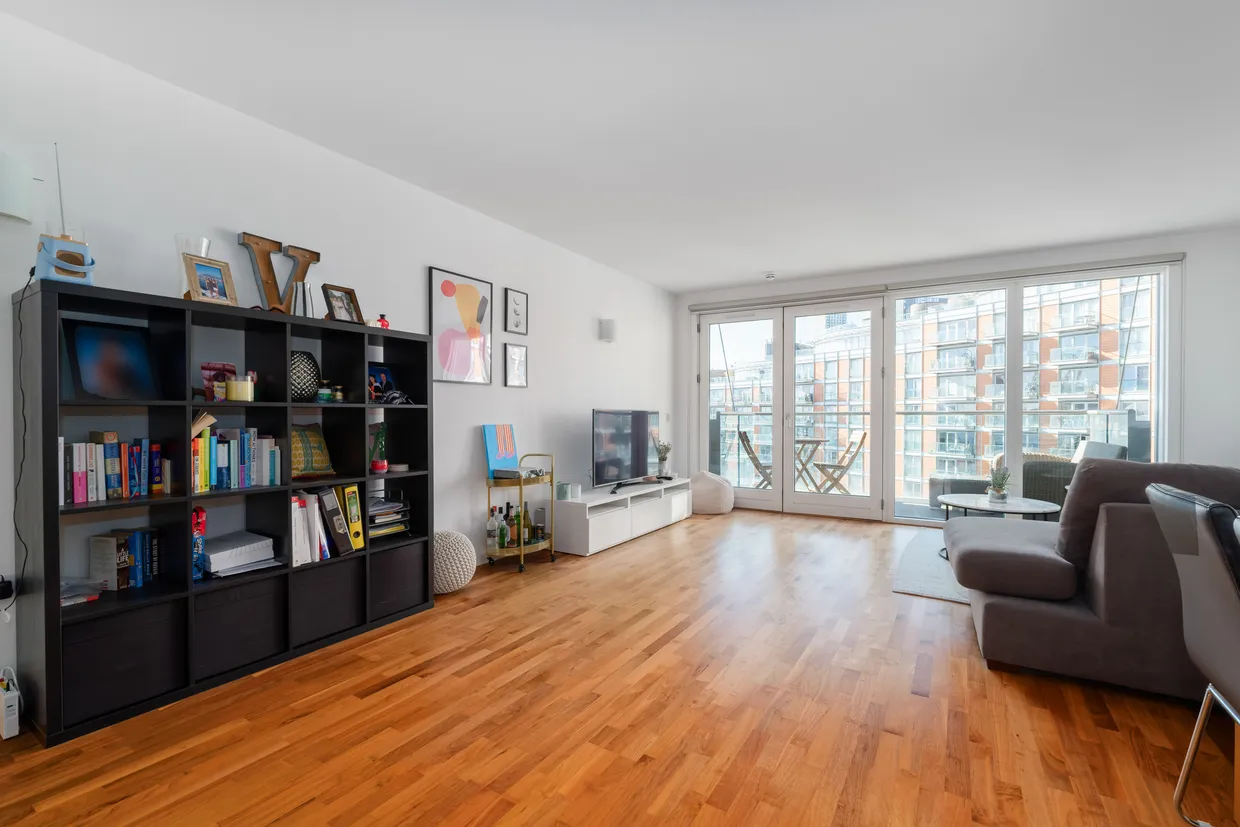 Fairmont Avenue, London, E14 photo 10
