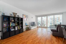 Fairmont Avenue, London, E14 photo 10