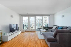 Fairmont Avenue, London, E14 photo 12