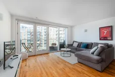 Fairmont Avenue, London, E14 photo 13