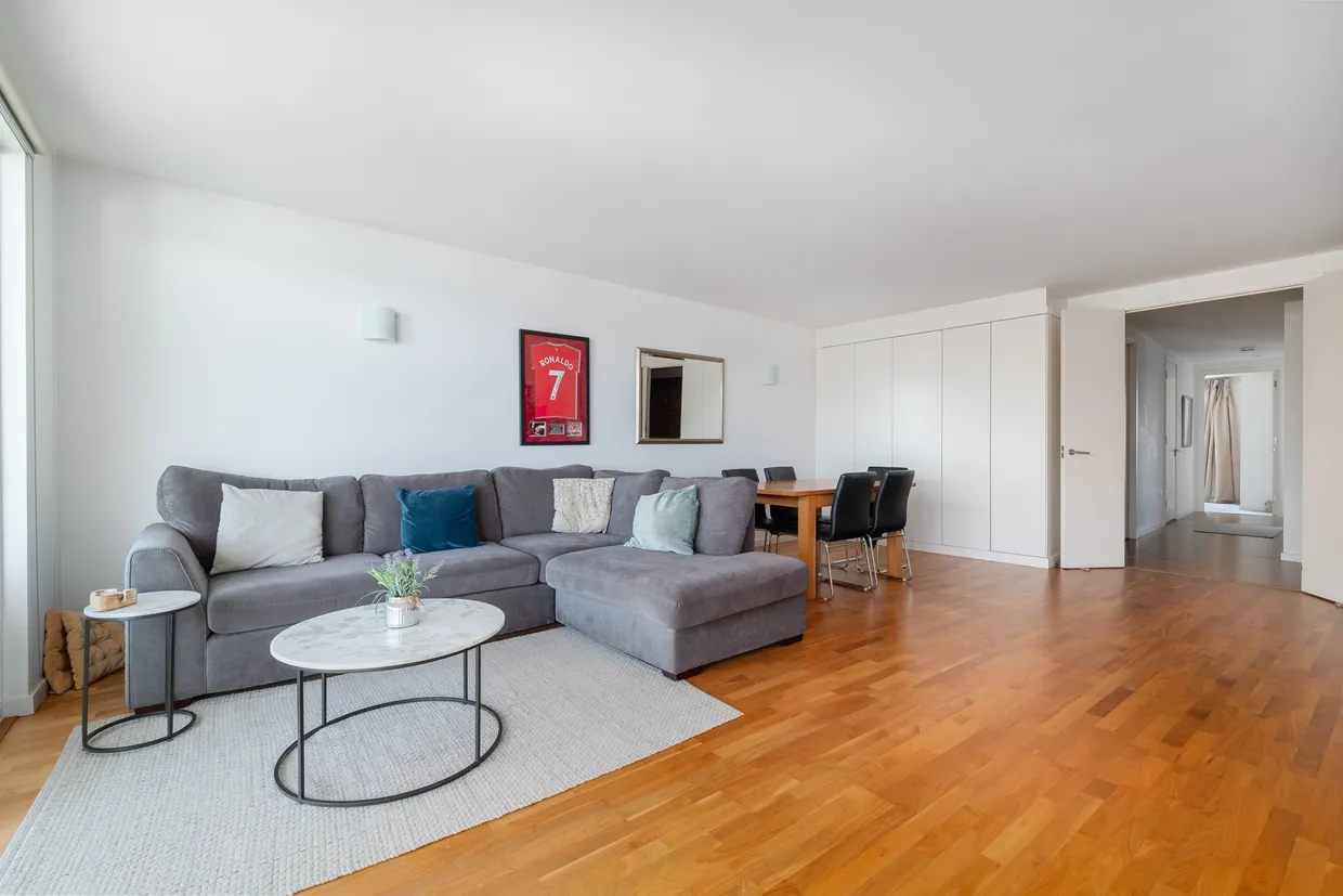 Fairmont Avenue, London, E14 photo 21