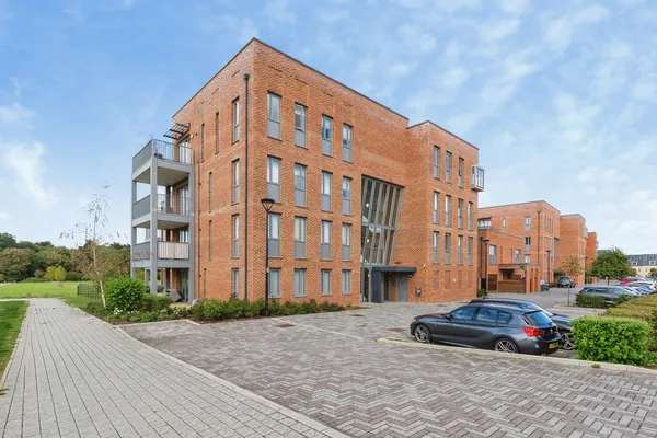 Renard Way, Trumpington, Cambridge, C...