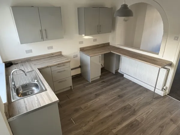 Queens Road, Askern