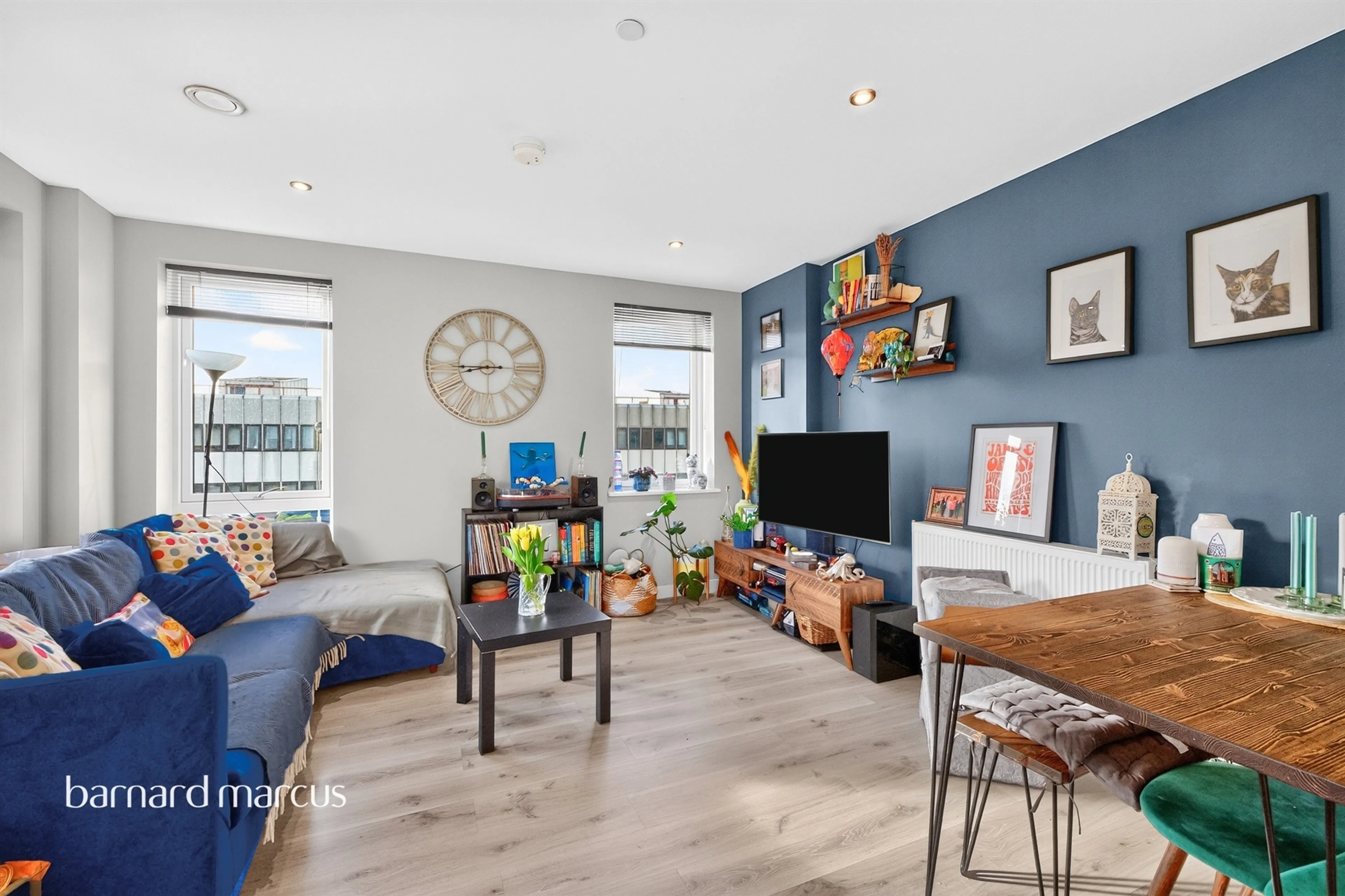 Property at Meeting House Lane, London