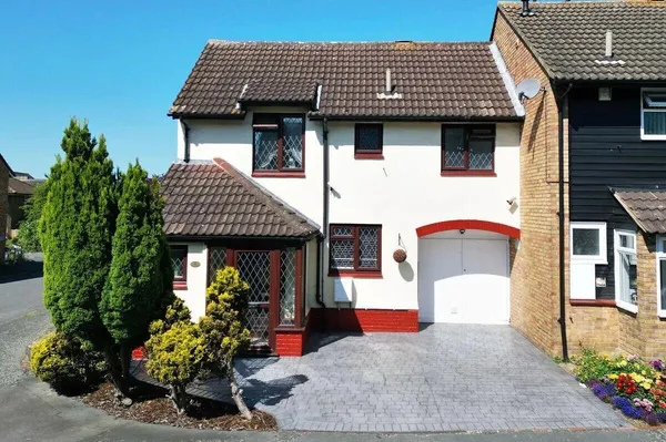 Church Park Road, Pitsea