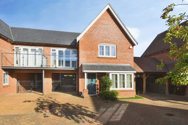 Condor Gate, Chelmsford Garden, Chelm...