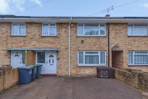 Prospect Lane, Havant, Hampshire, PO9