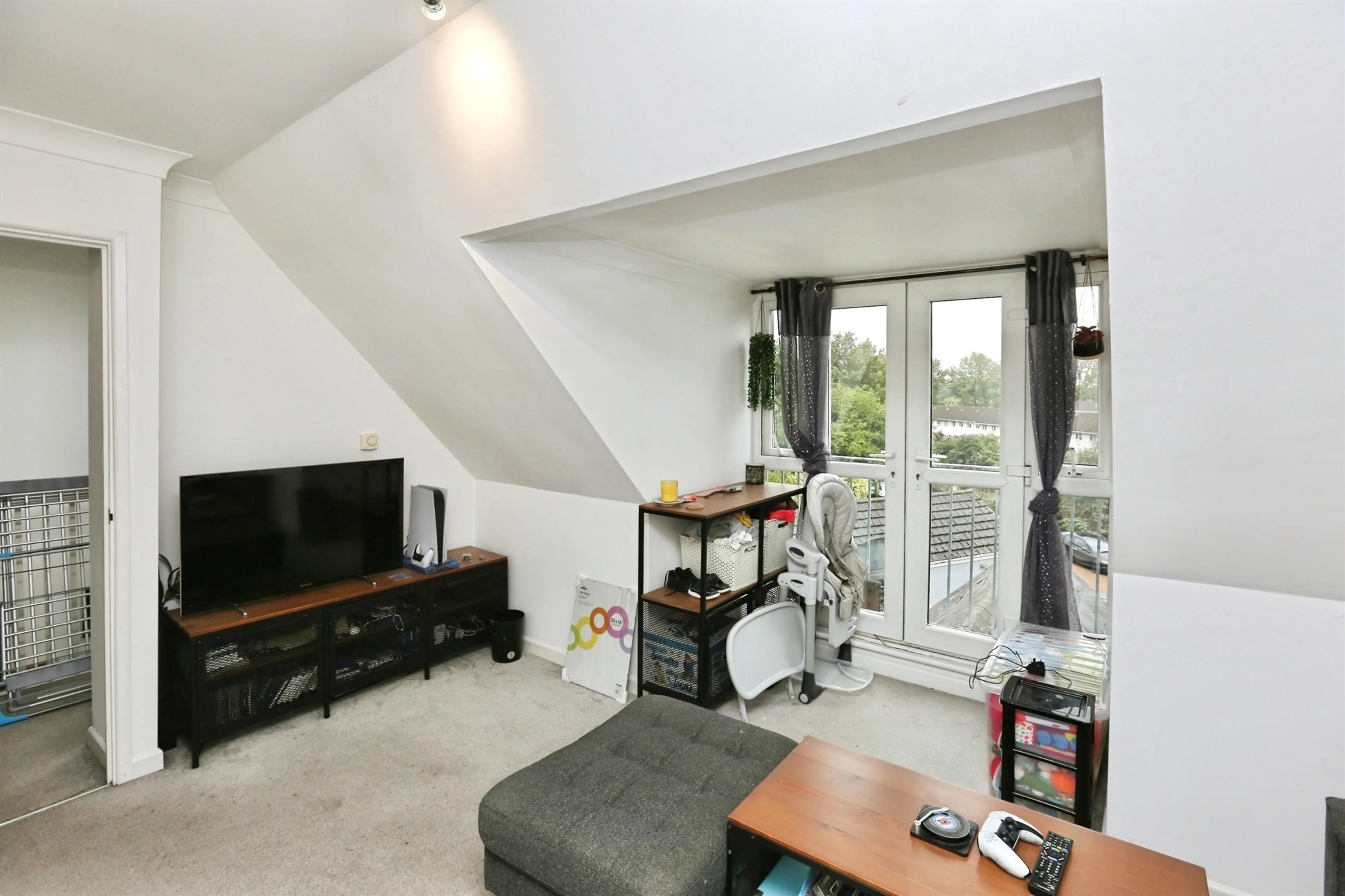 Property at Bitterne Road West, Southampton