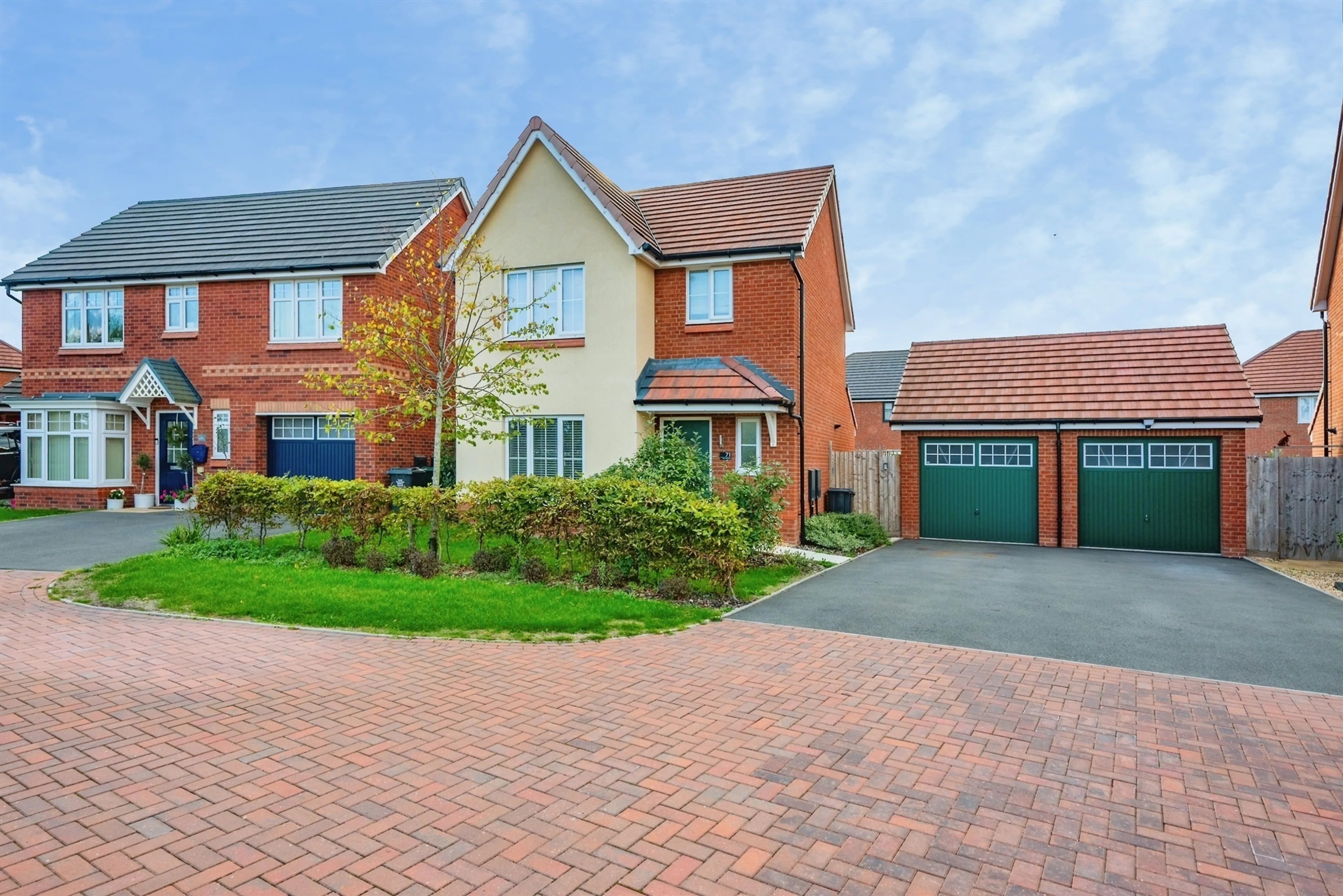 Property photo 0