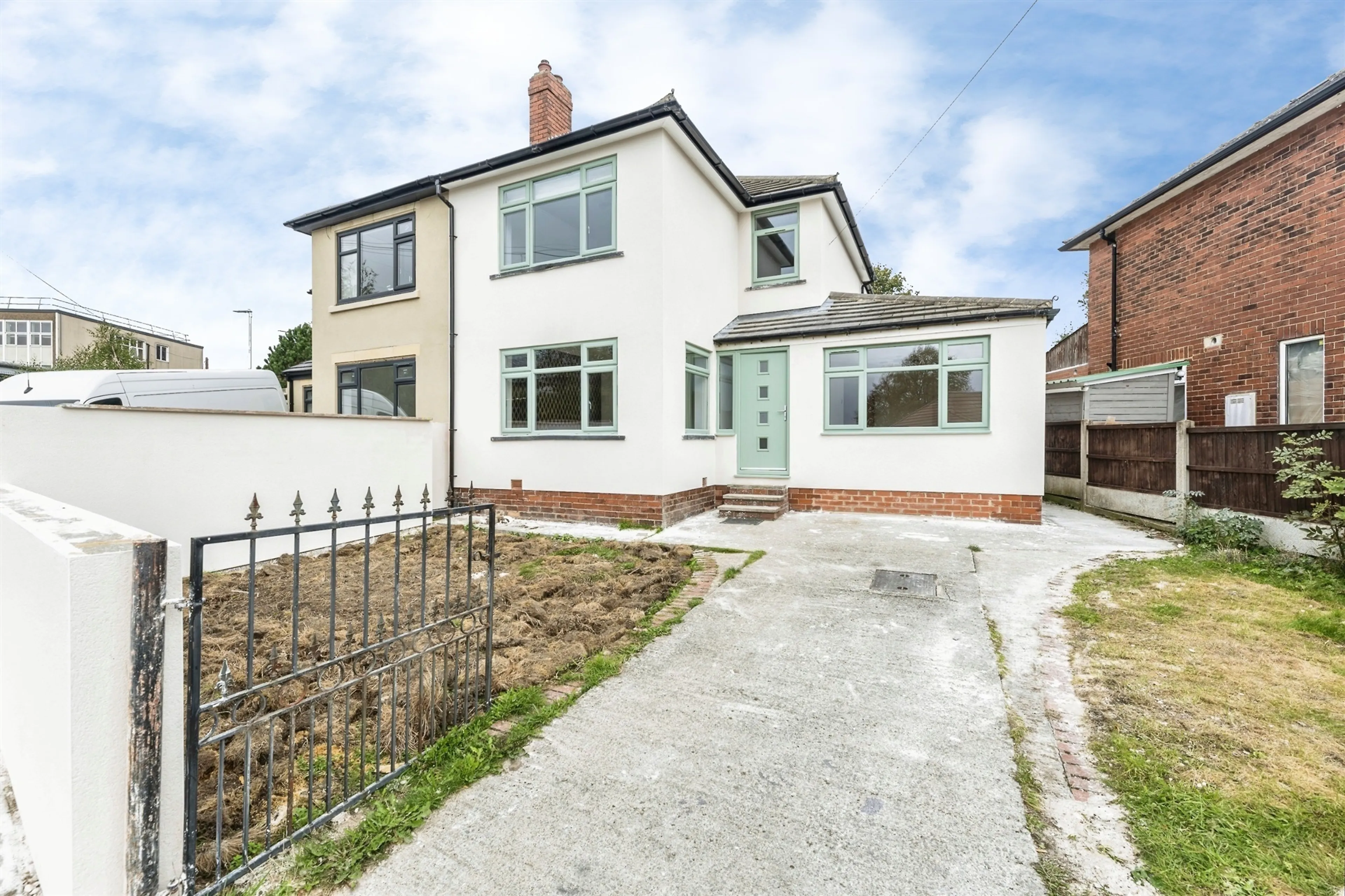 Property at Pinfold Road, Leeds