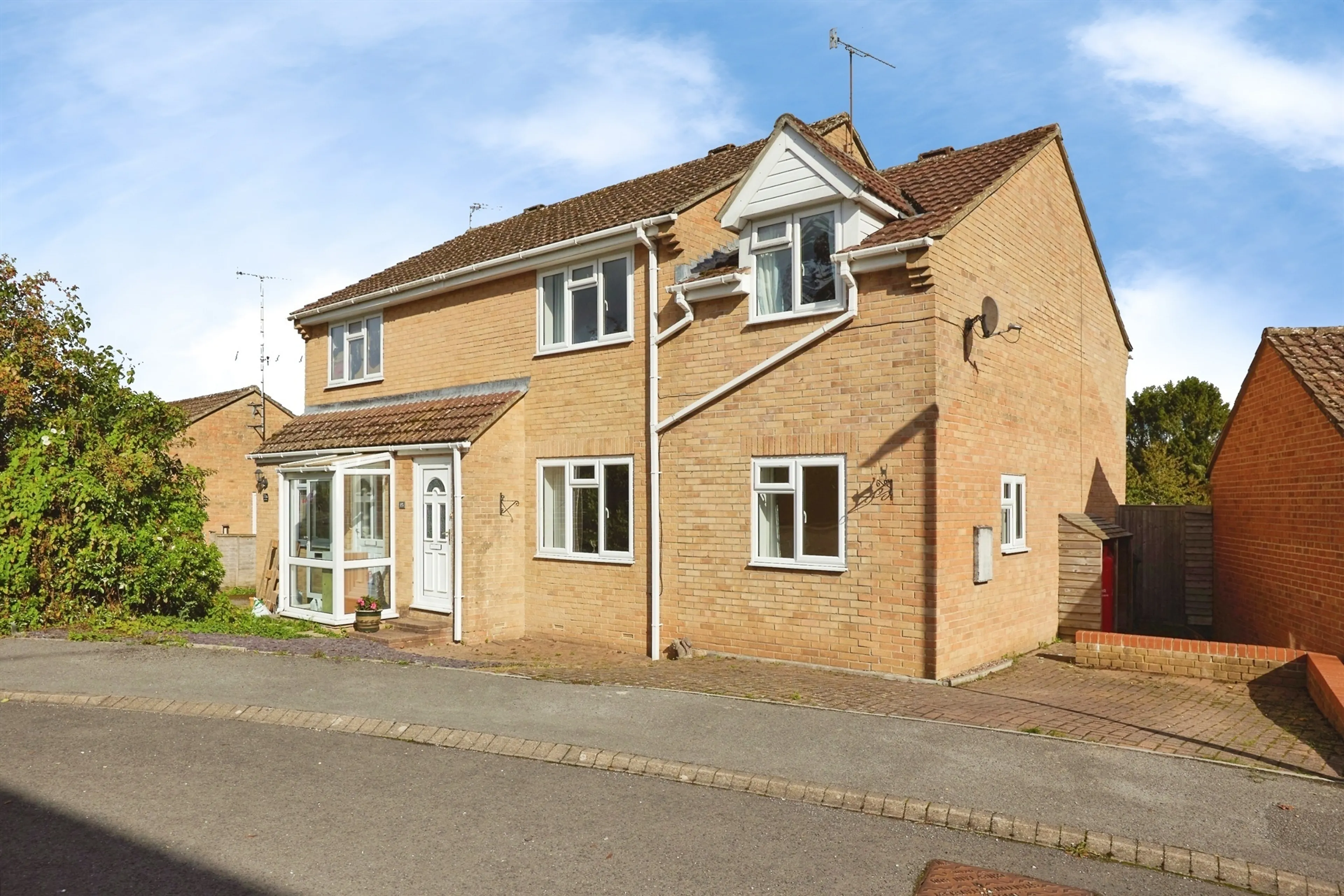 Property photo 0