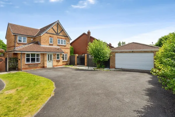 Carville Grove, Hindley Green, Wigan,...