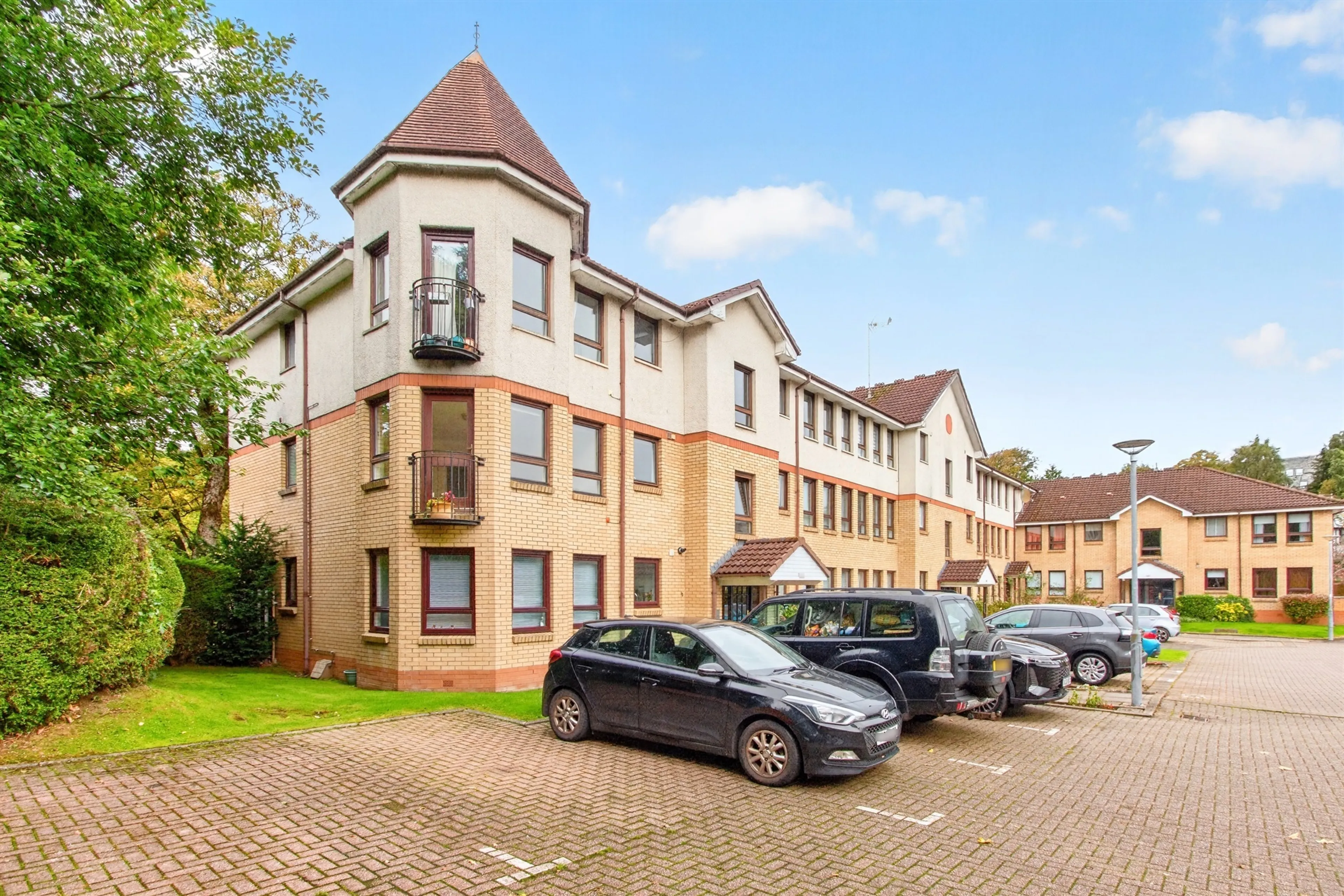 Property at Woodlands Road, Thornliebank, Glasgow