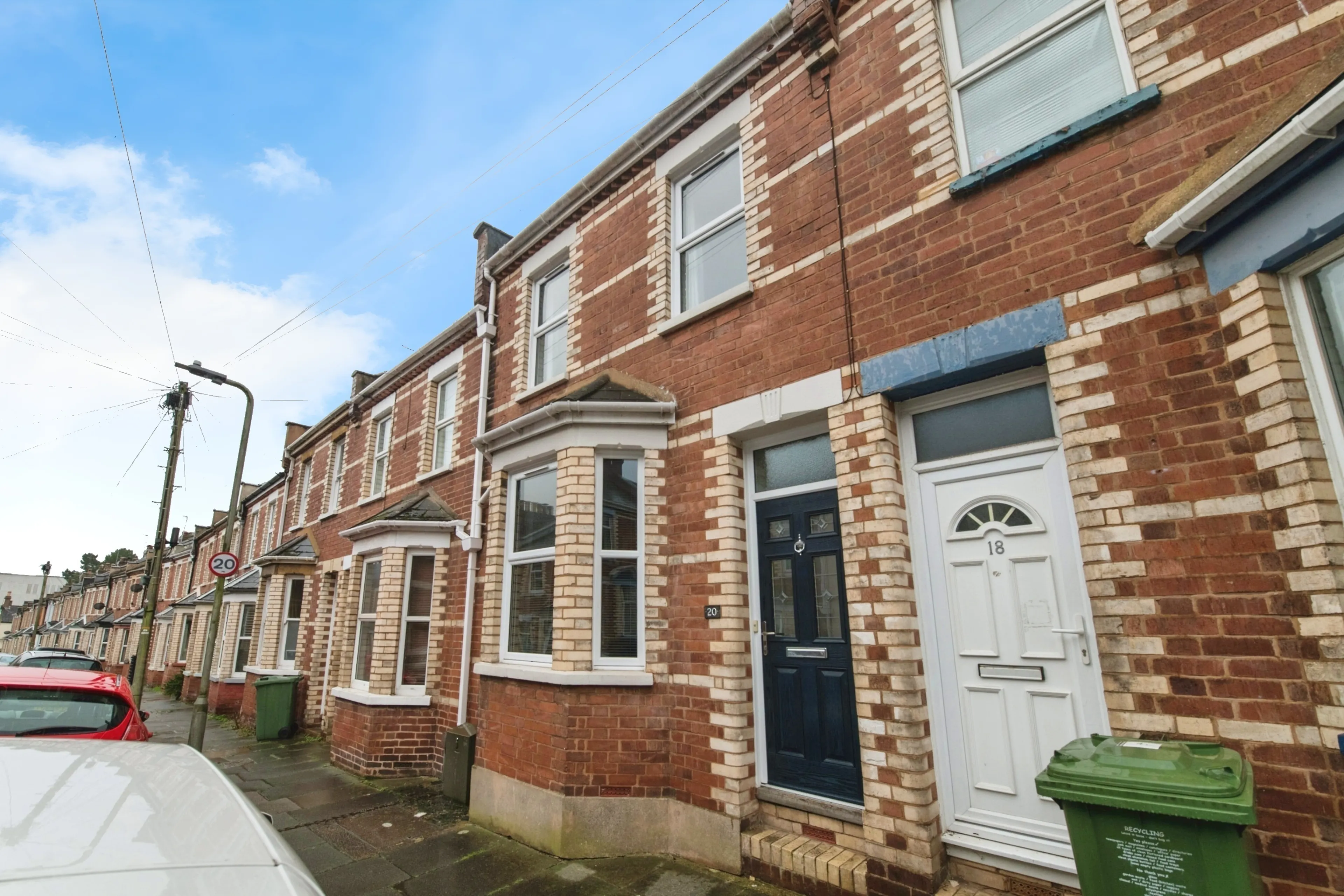 Property photo 0