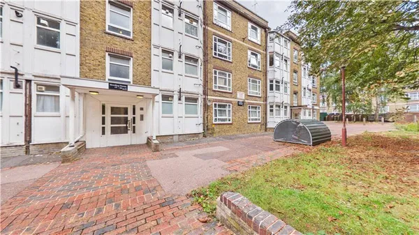 Valley Grove, London, SE7