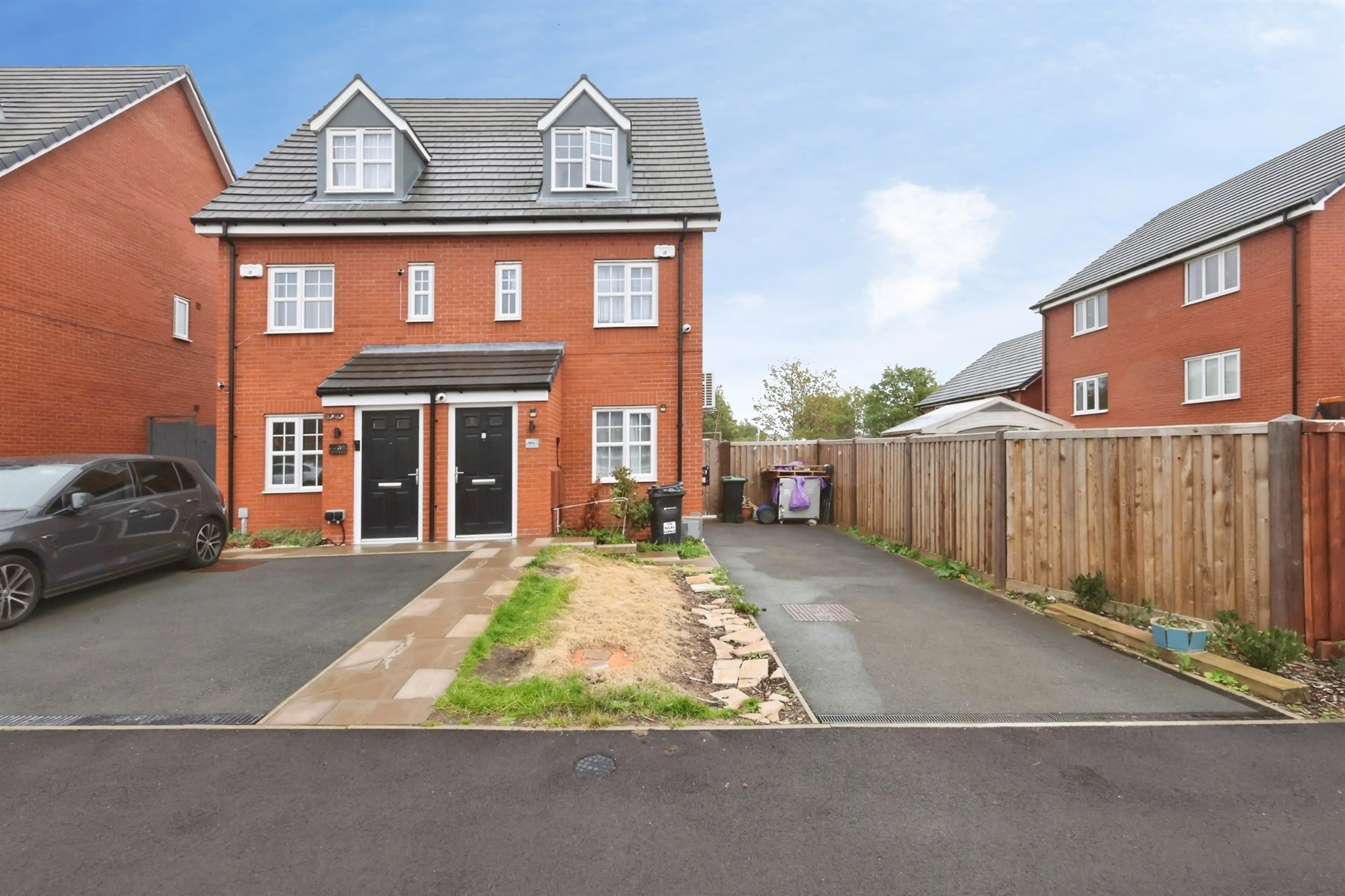Property photo 0