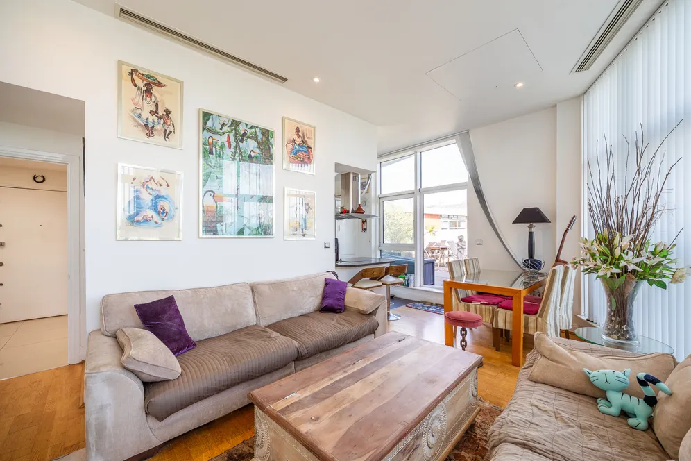 18 Lombard Road, London, SW11 photo 14