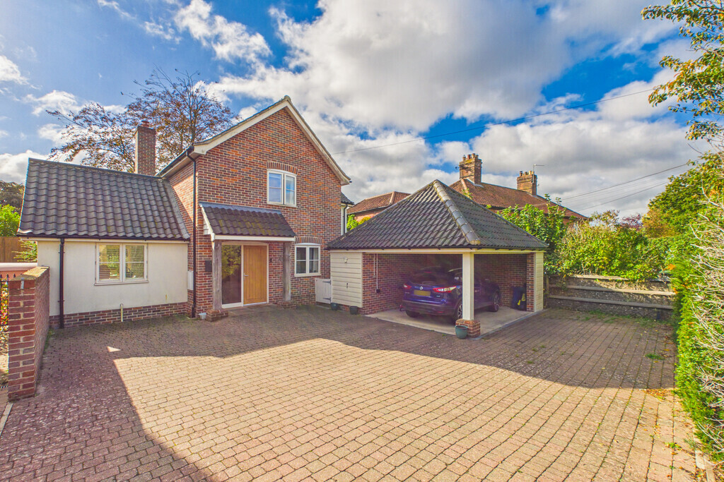 Holton Road, Halesworth Image 1