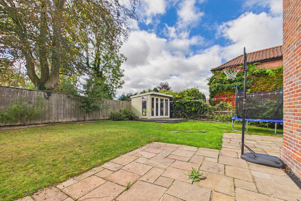 Holton Road, Halesworth Image 22
