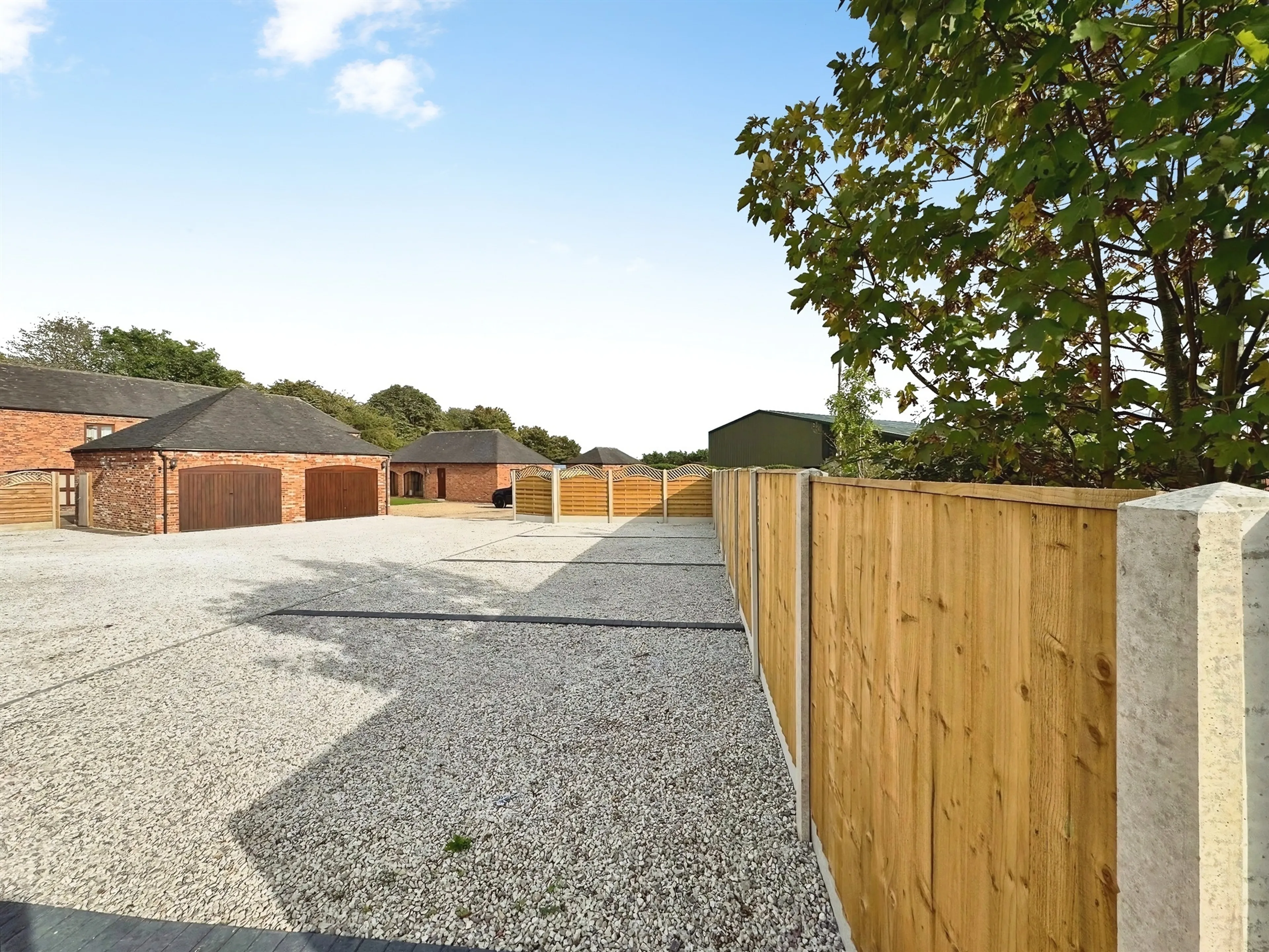 Property photo 23