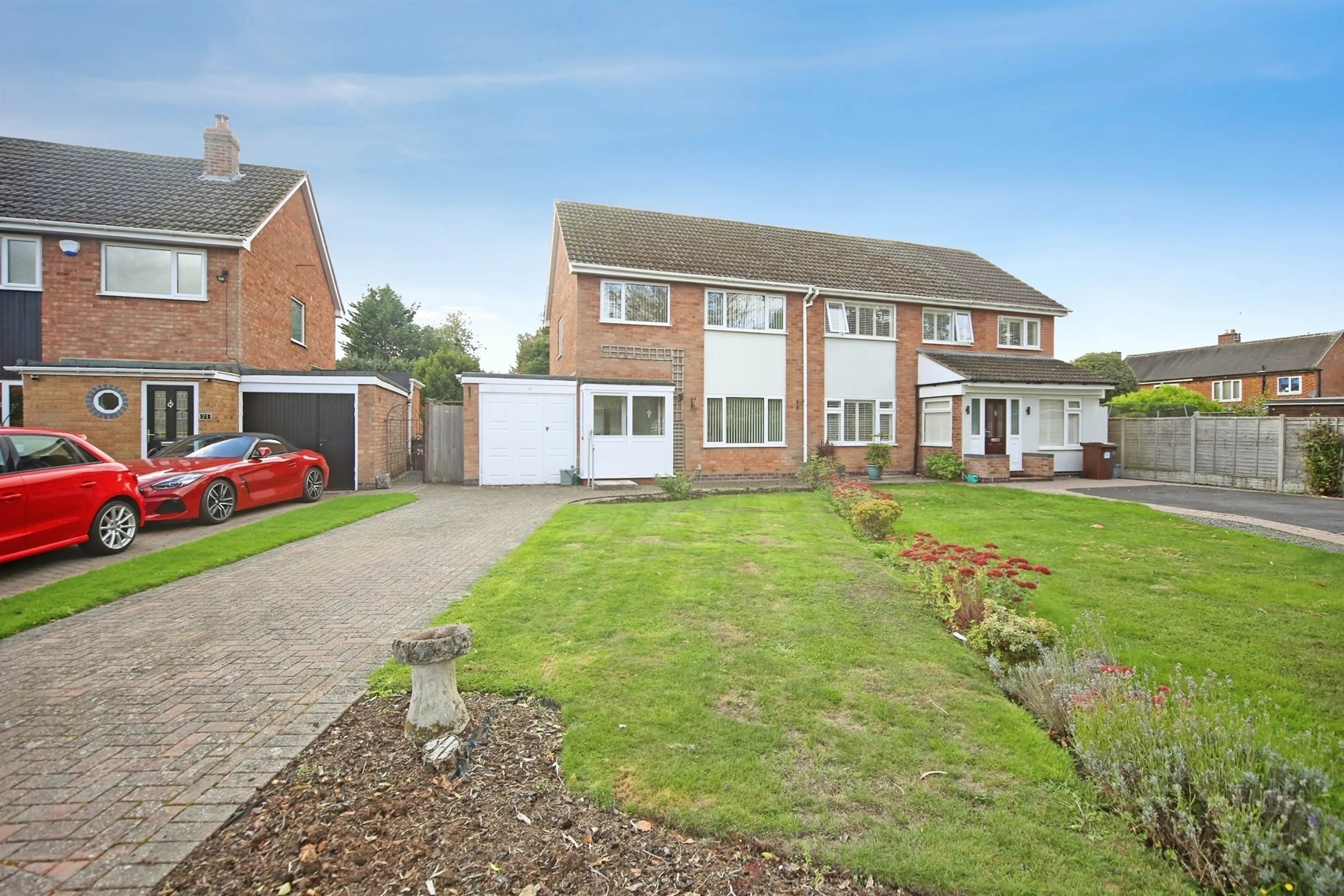 Property photo 0