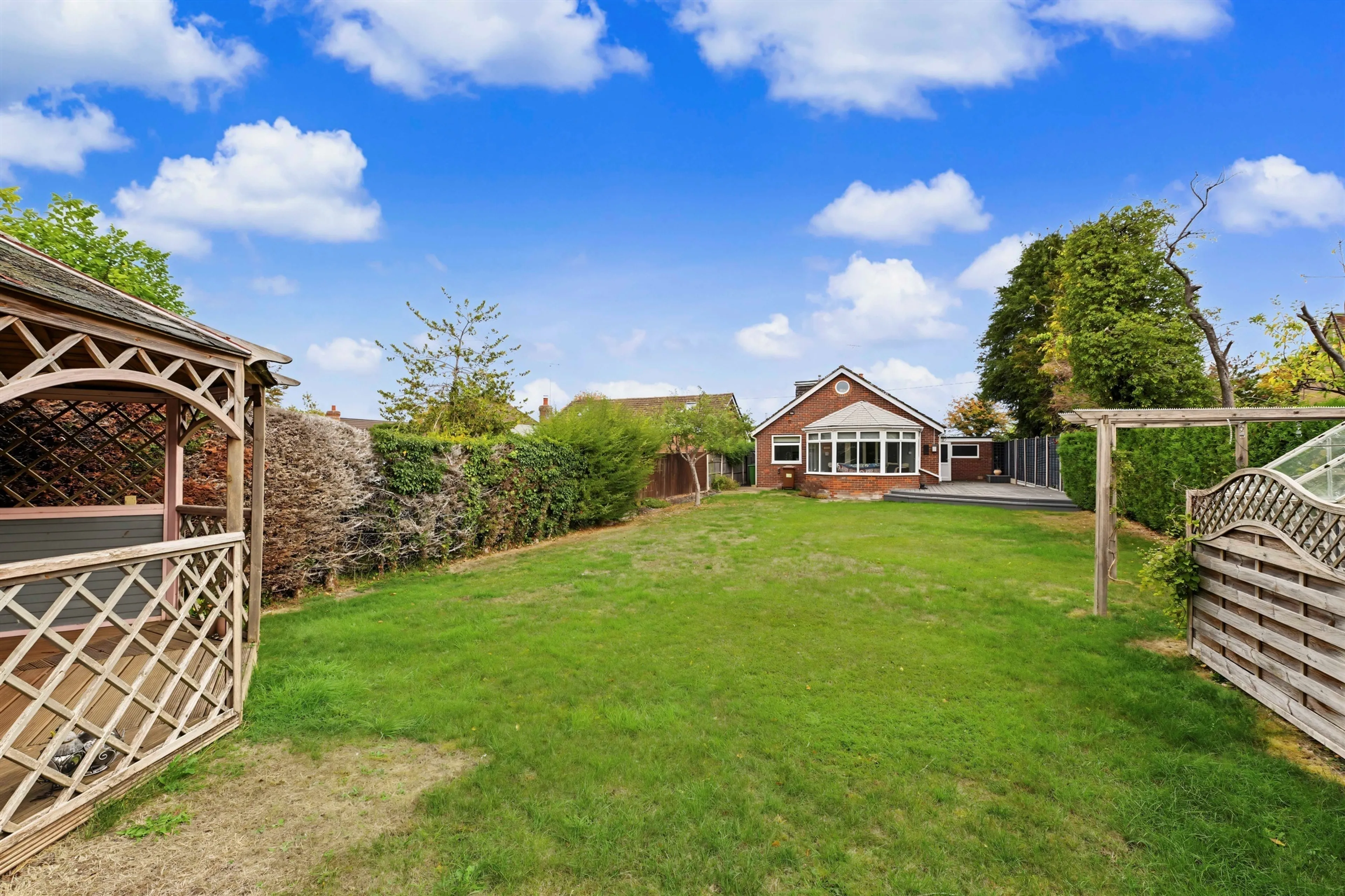 Property at Vicarage Road, Pitstone, Leighton Buzzard