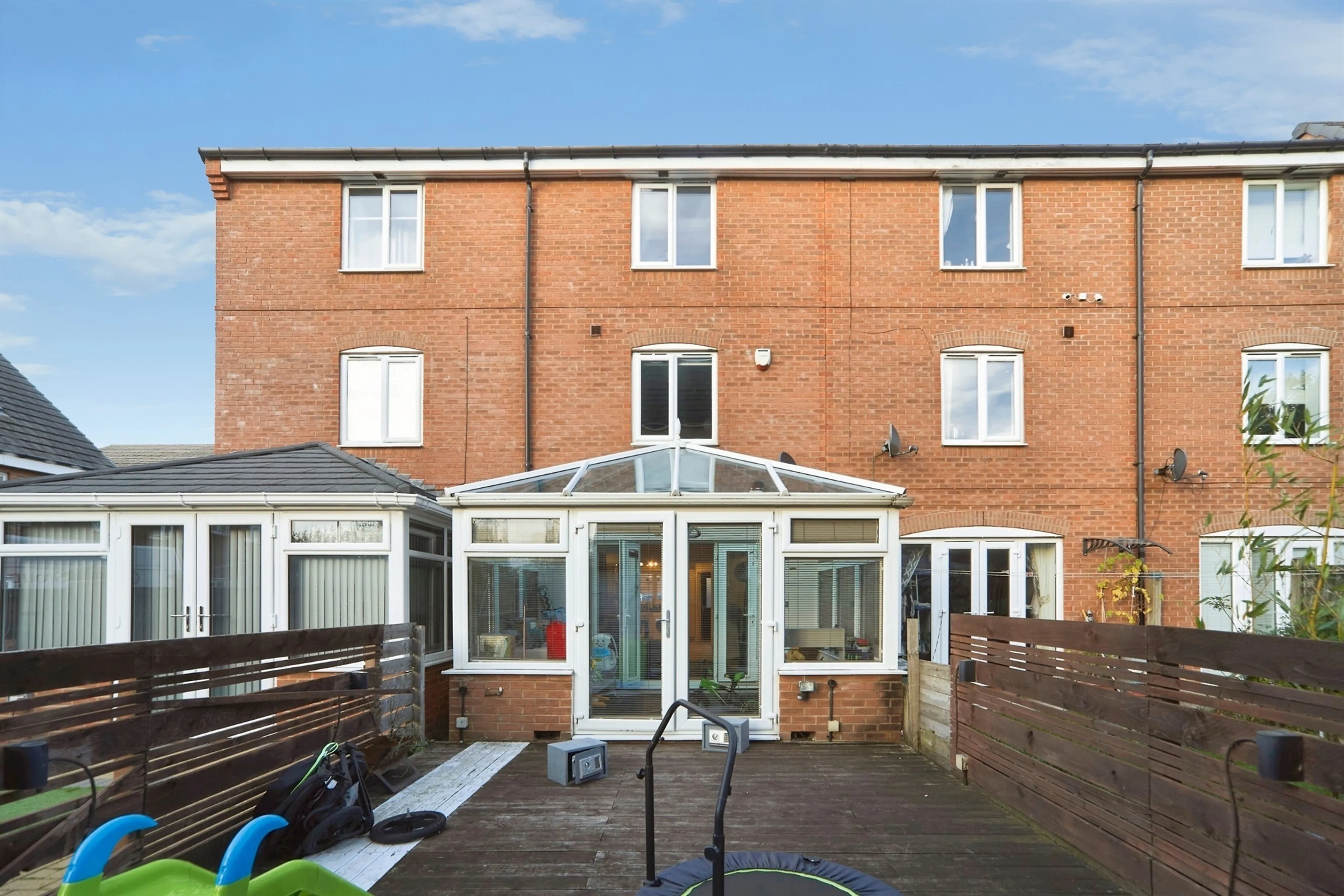 Property at Leng Drive, Thornbury, Bradford