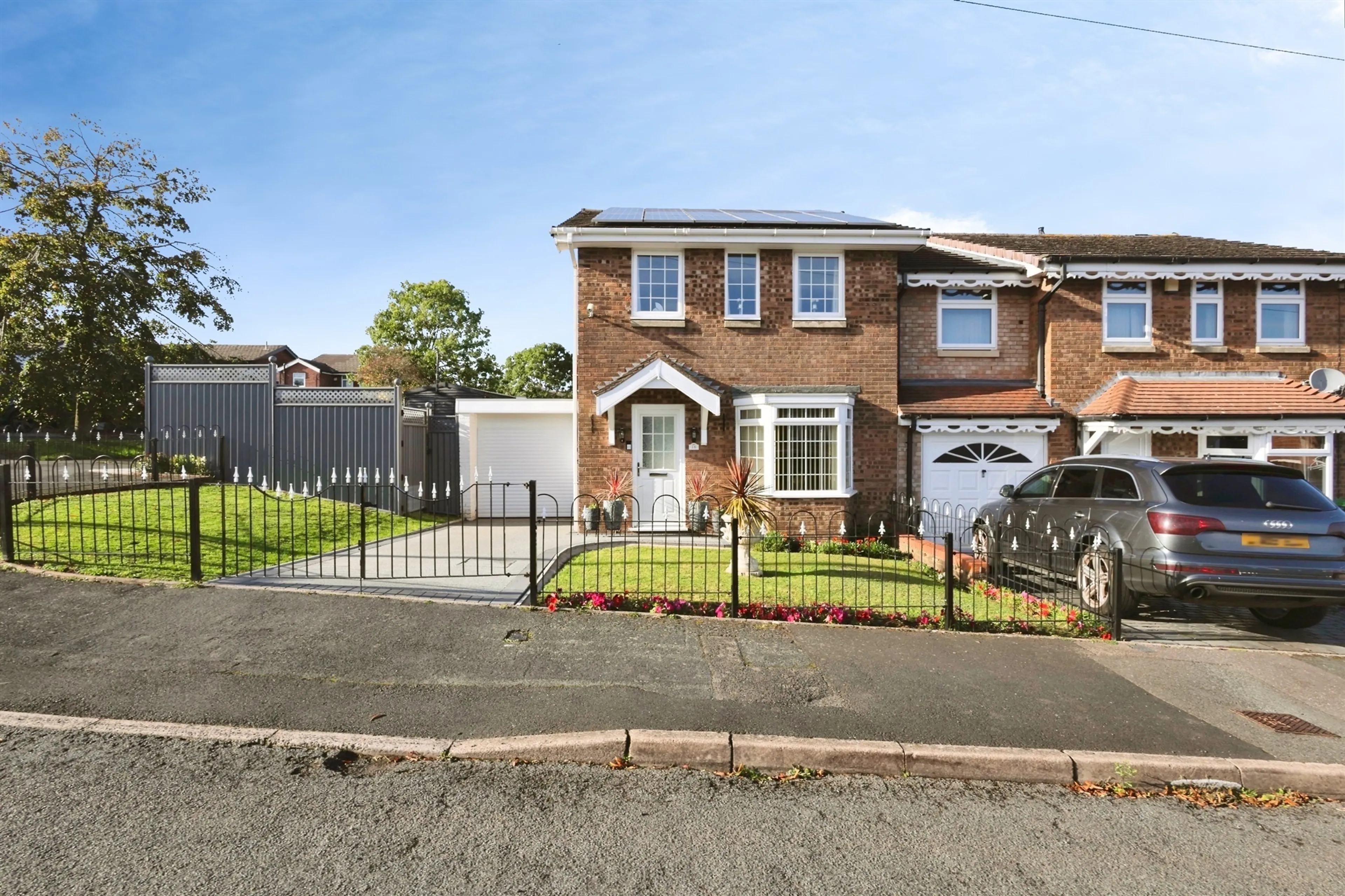 Property photo 0