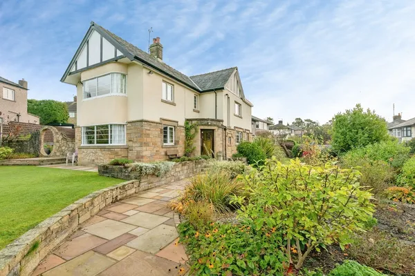 Gisburn Road, Barrowford, Nelson, Lan...