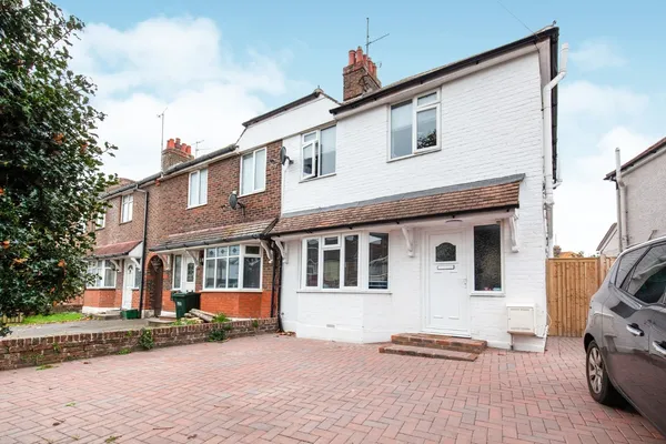 Queens Crescent, Eastbourne