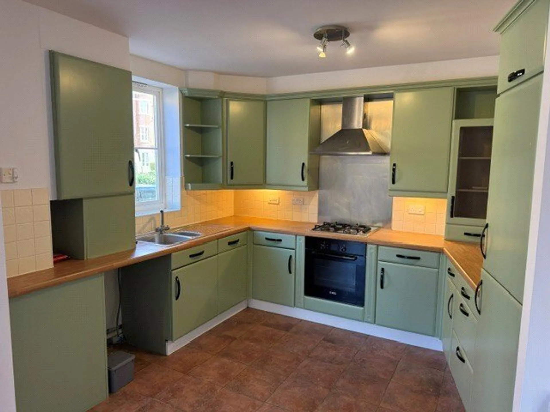 Property photo top 1