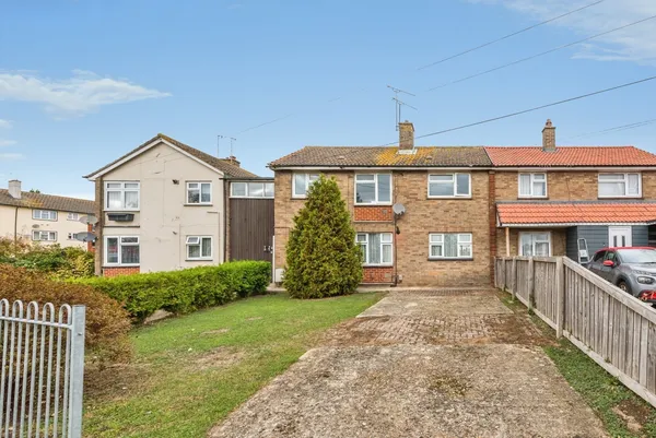Courtenay Road, Swindon, Wiltshire, SN3