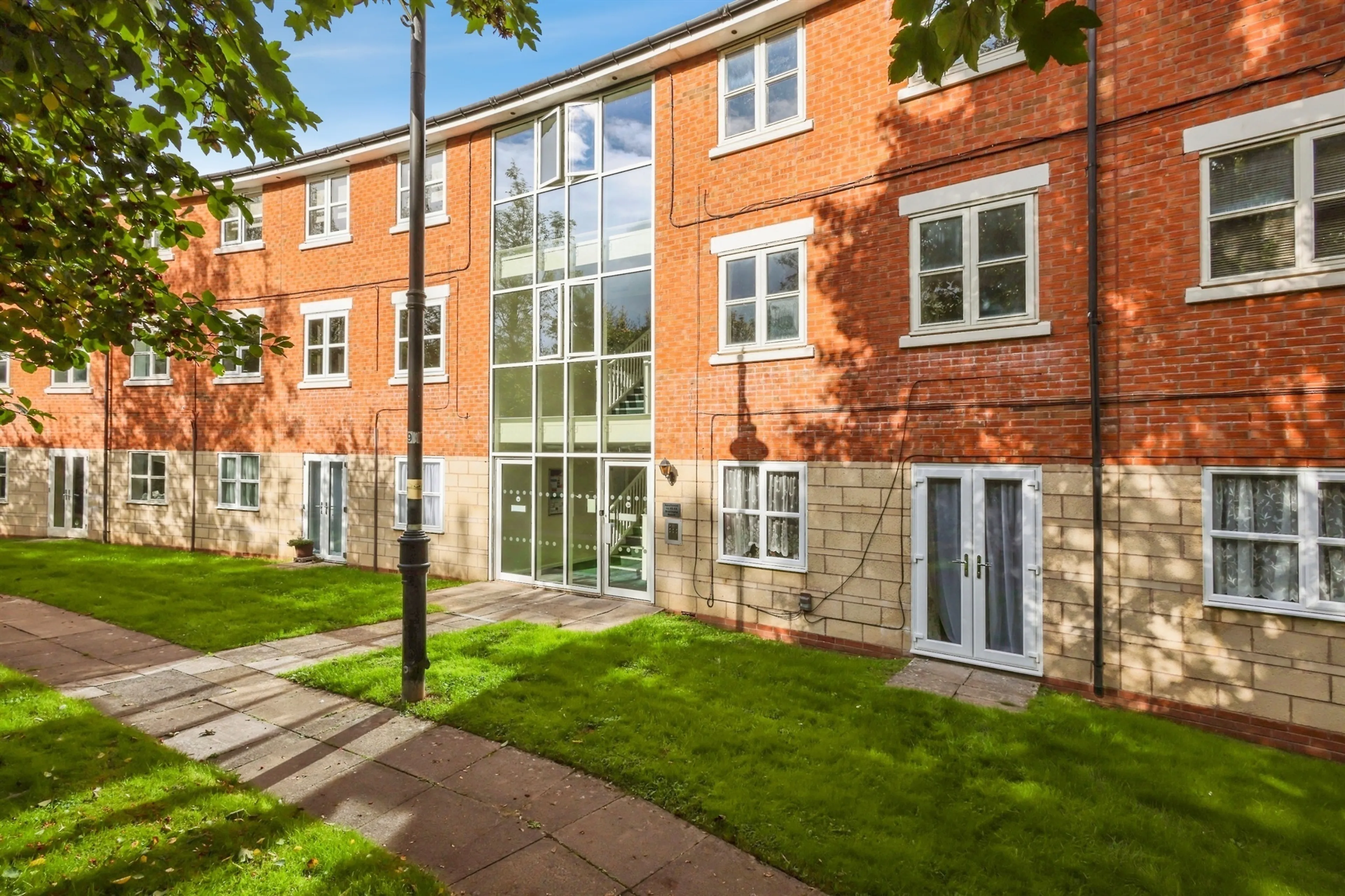 Property photo 0