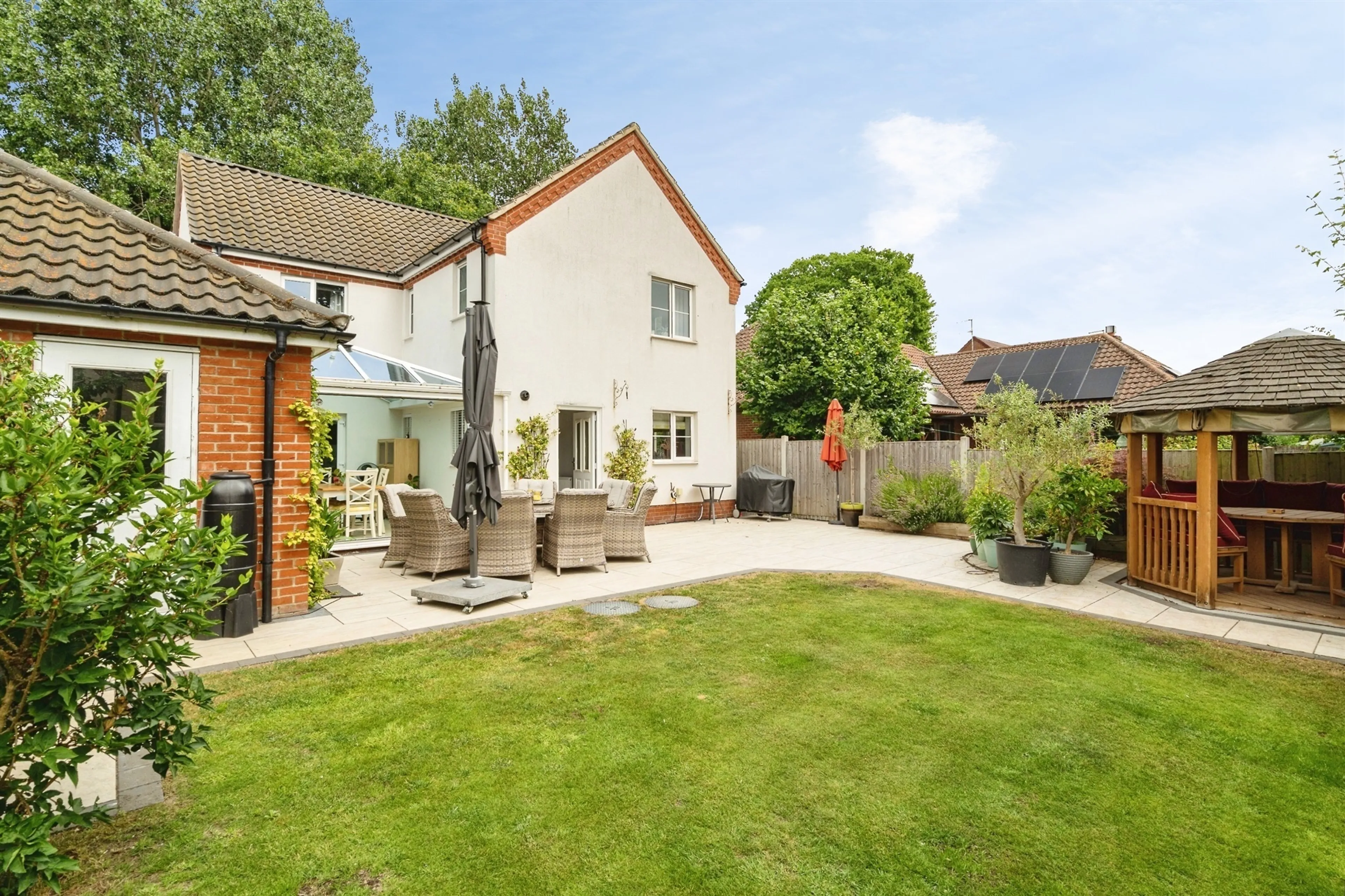 Property at Roydon Road, Diss