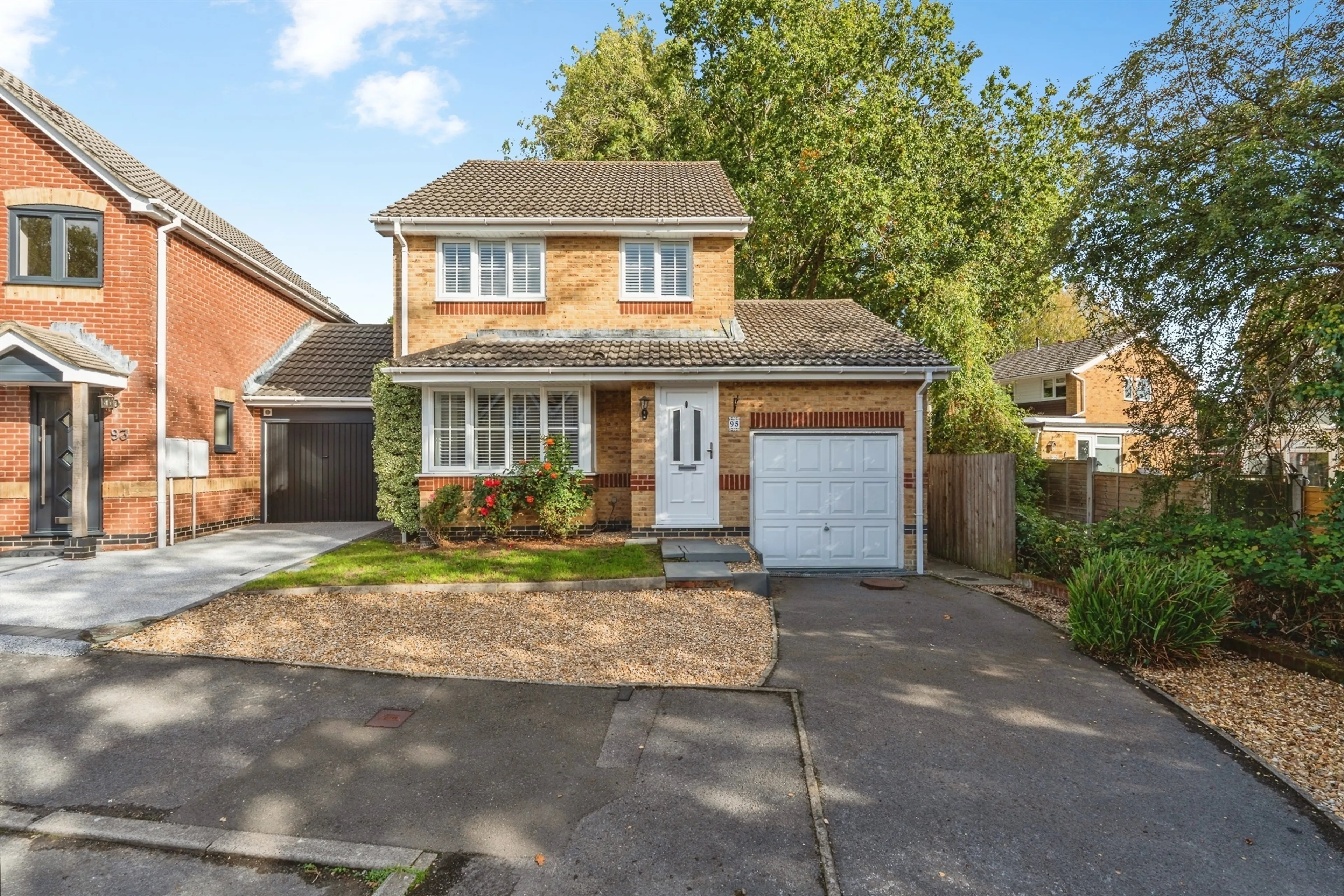 Property photo 0