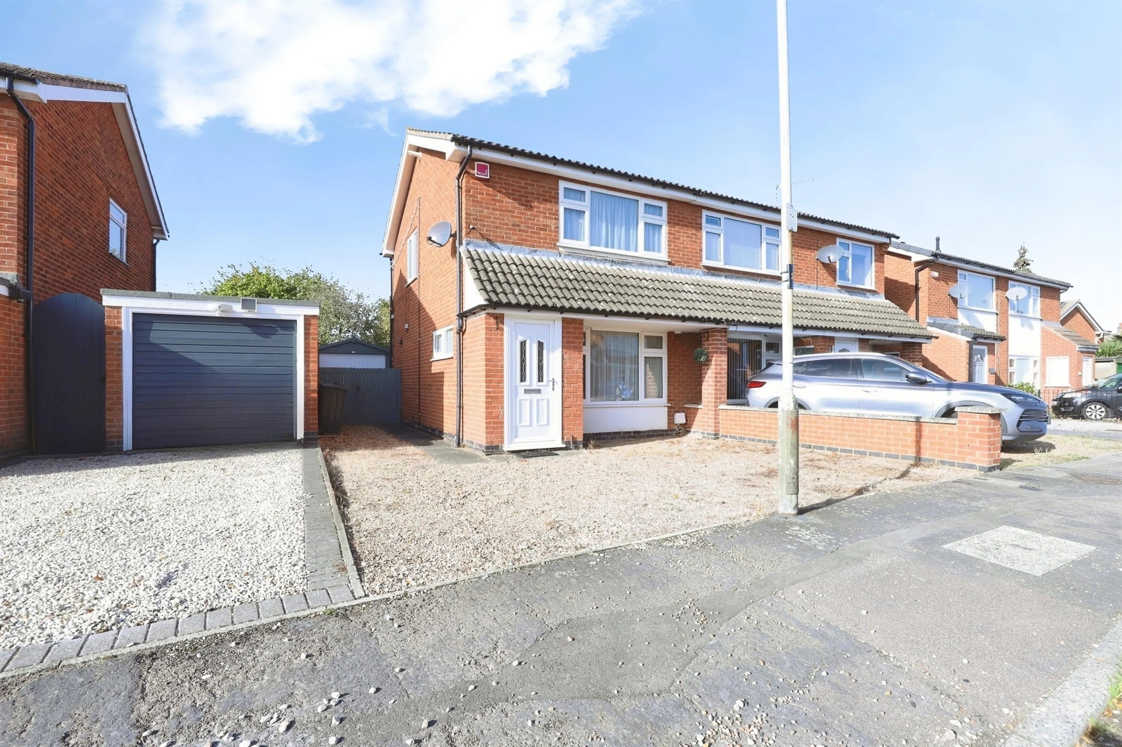 Property photo 0