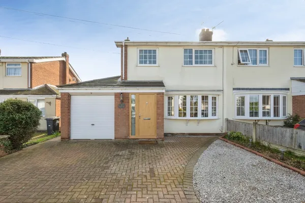 Chapel Close, Finningley, Doncaster, ...