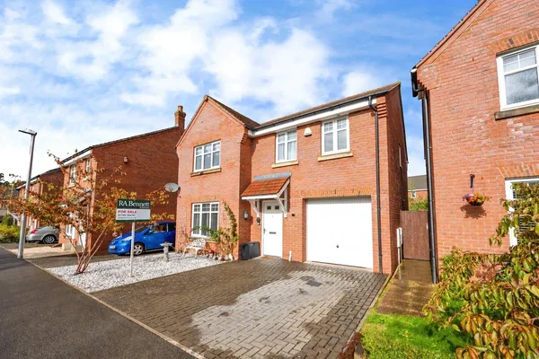 Cowslip Road, STRATFORD-UPON-AVON, Wa...