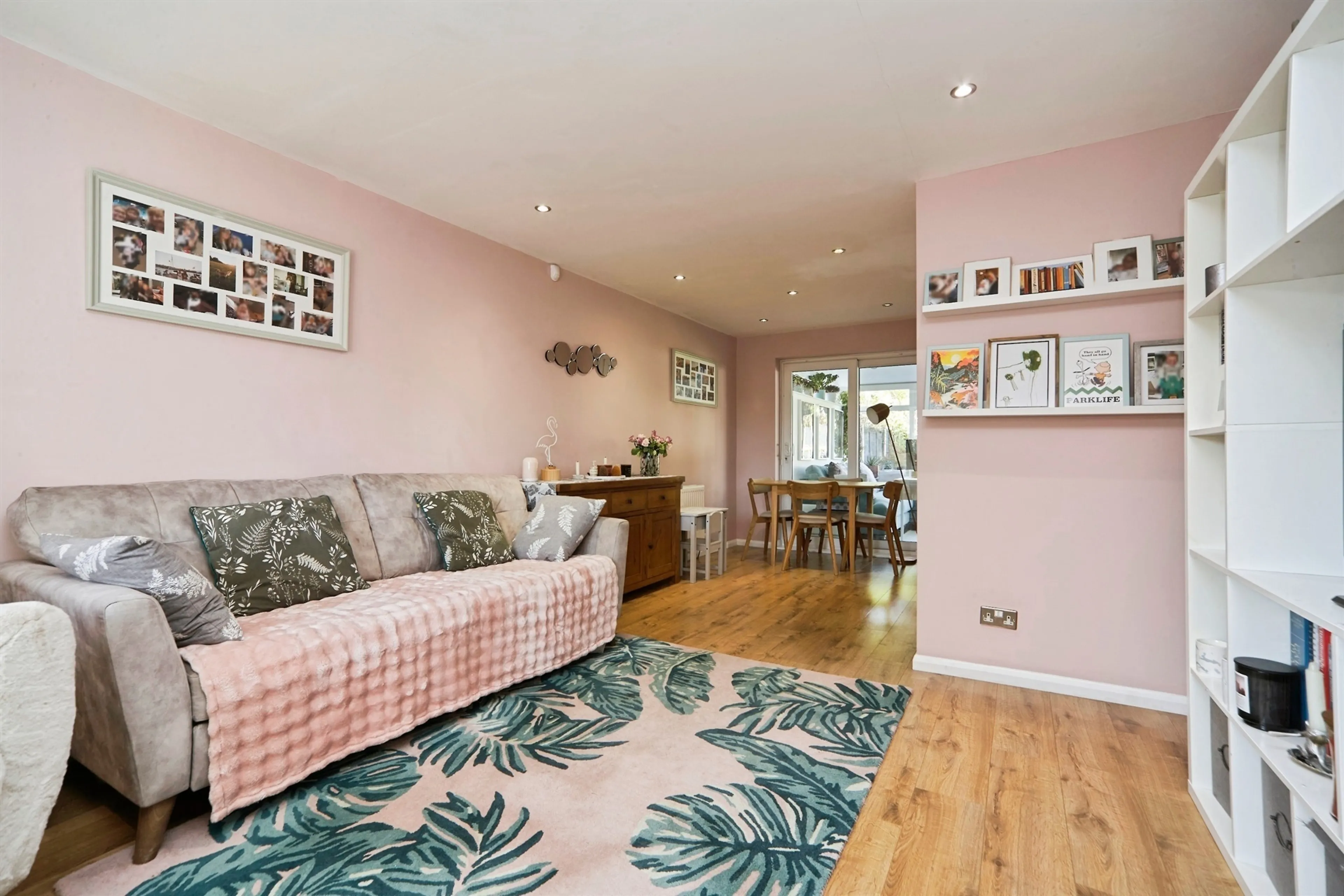 Property at Fearnville Mount, LEEDS
