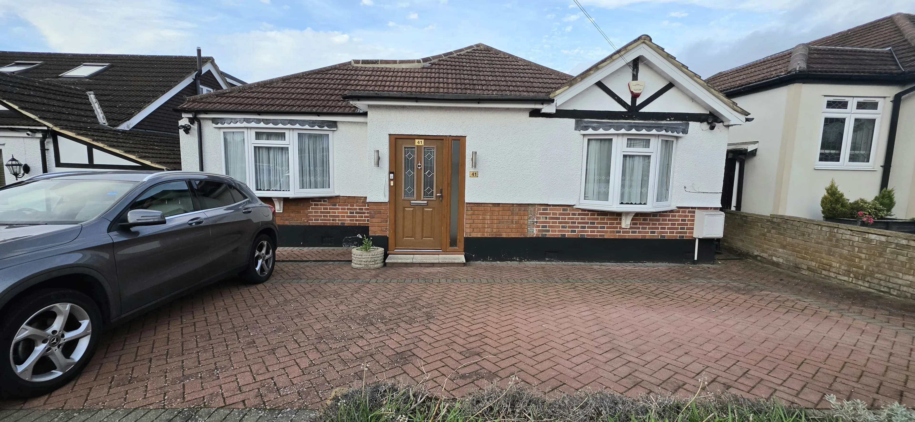 Property photo 0