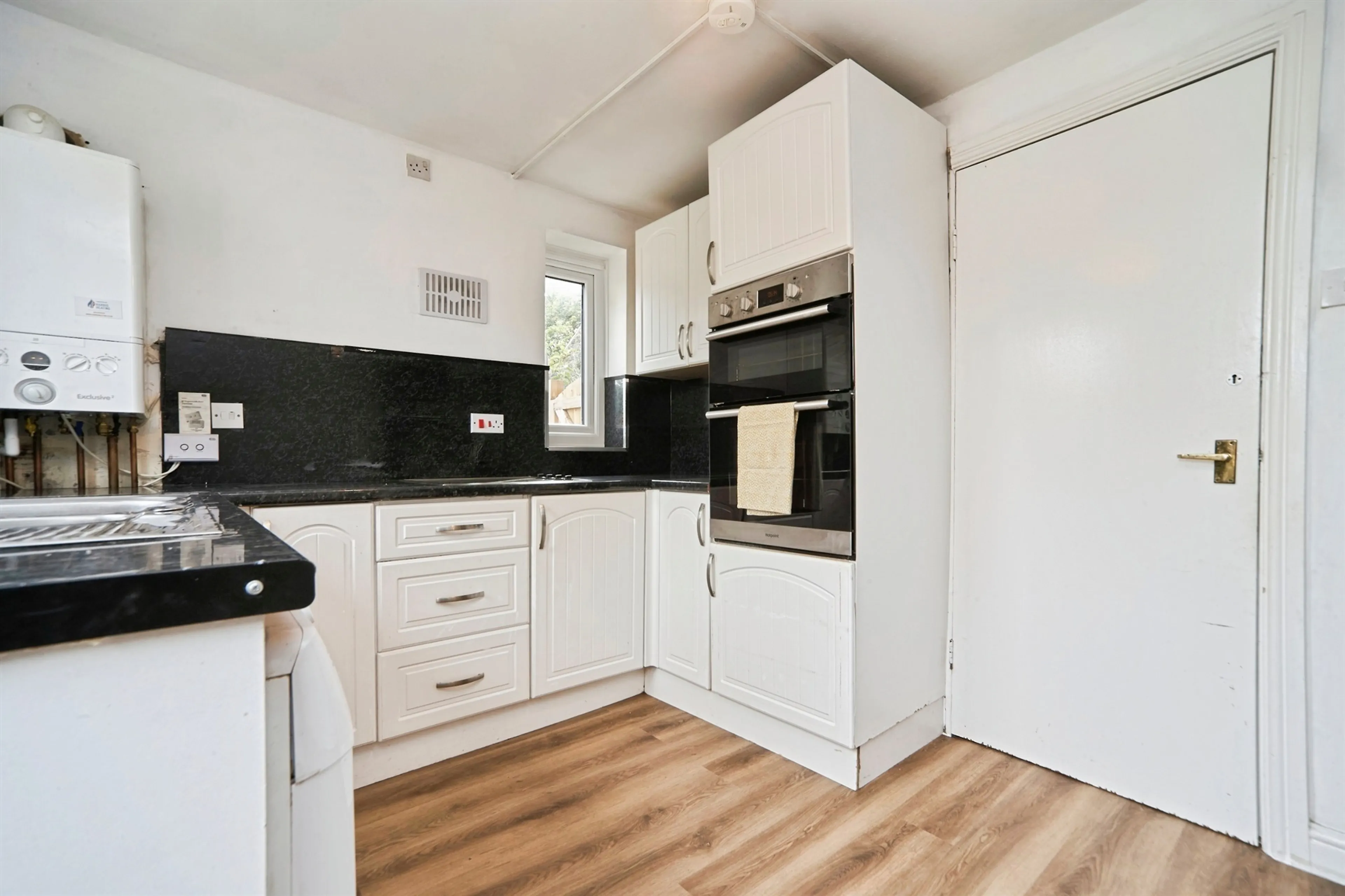 Property at Lea Farm Road, Leeds