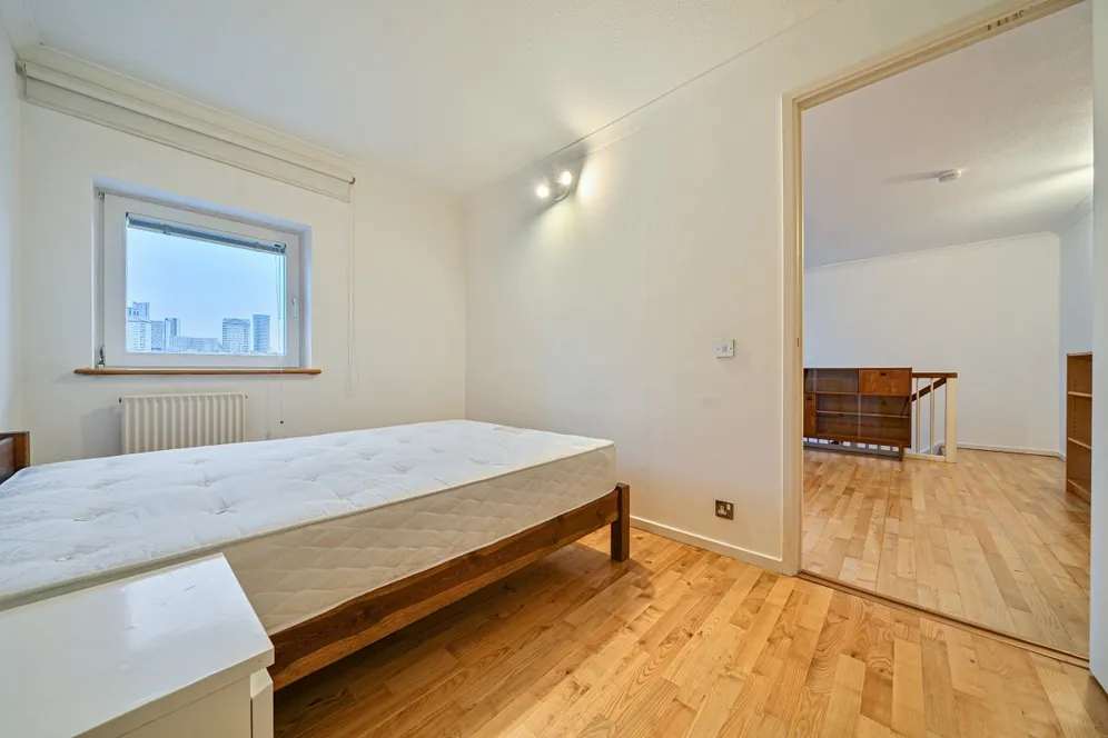 Queen of Denmark Court, Rotherhithe, SE16 photo 11