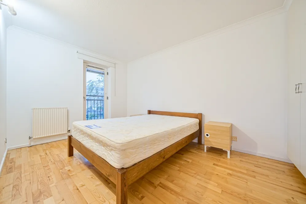 Queen of Denmark Court, Rotherhithe, SE16 photo 12