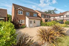 Furnival Close, Virginia Water GU25 photo 1