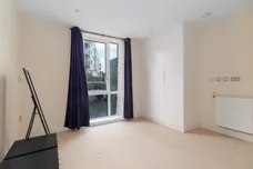 St. Annes Street, E14 photo 18