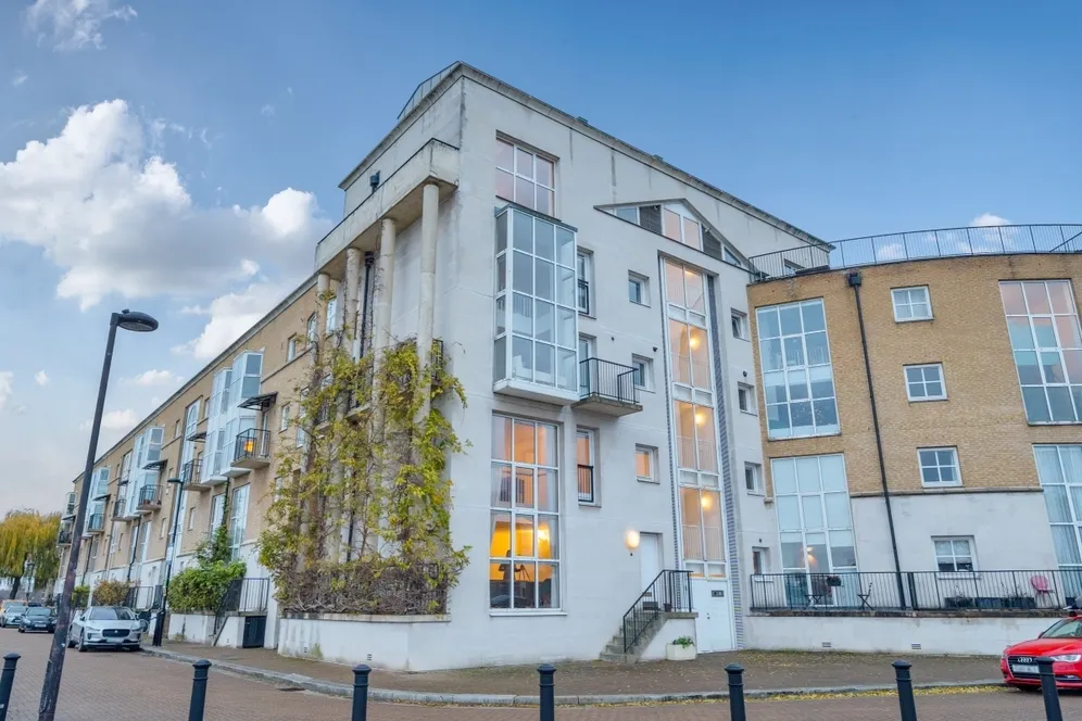 Queen of Denmark Court, Rotherhithe, SE16 photo 18