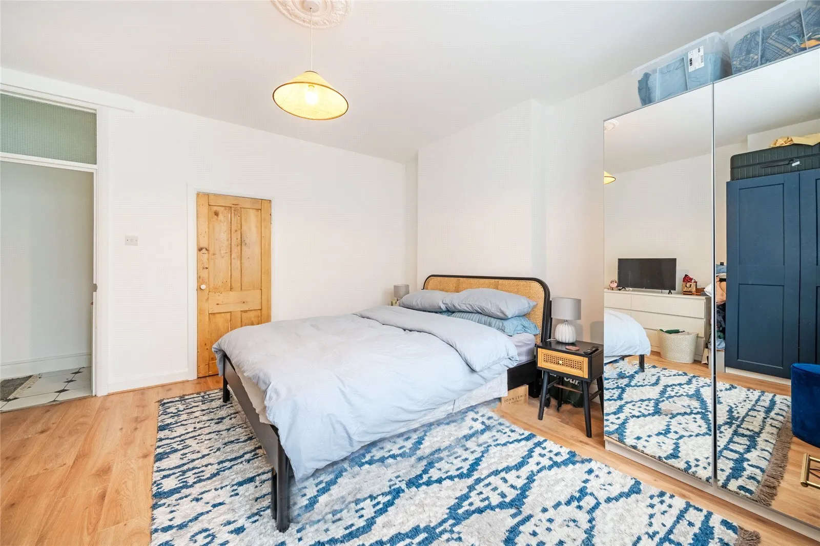 Brondesbury Villas, Queens Park, London, NW6